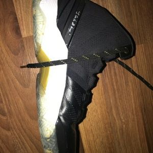 Curry 2 Limited Editions!